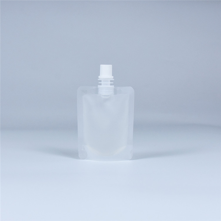 Clear Stand -up -Beutel mit Plastikauslaufflüssigkeit zum Getränk